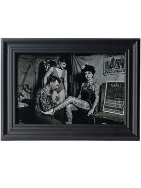 Vintage Tattooed Female & Male Artist Retro Tattoo goth punk rockabilly tattoos